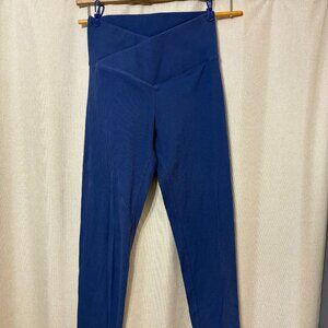 Women's Old Navy - Blue Leggings Size Medium